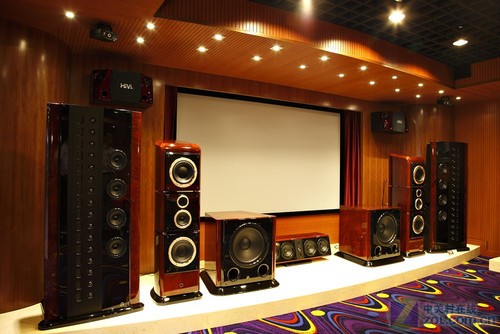 專業(yè)設備打造夢幻音效——惠威音響深圳金牌旗艦店與惠威H·System專業(yè)音響設備