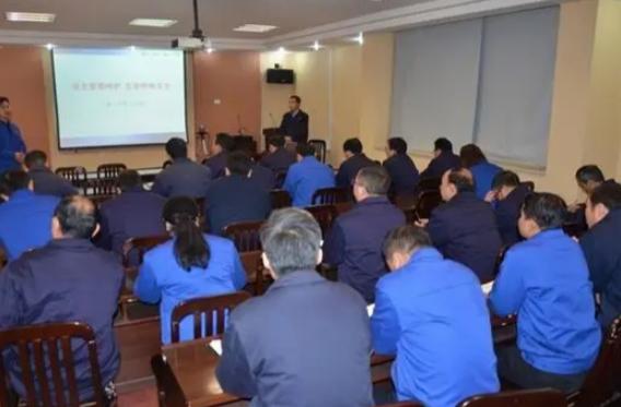 生產(chǎn)管理培訓 提升企業(yè)運營效率的關(guān)鍵路徑